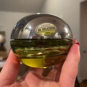 DKNY be delicious perfume